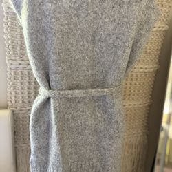 Women’s Sweater 
