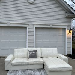 Free Delivery 🚚 Beautiful White Leather IKEA Sectional 