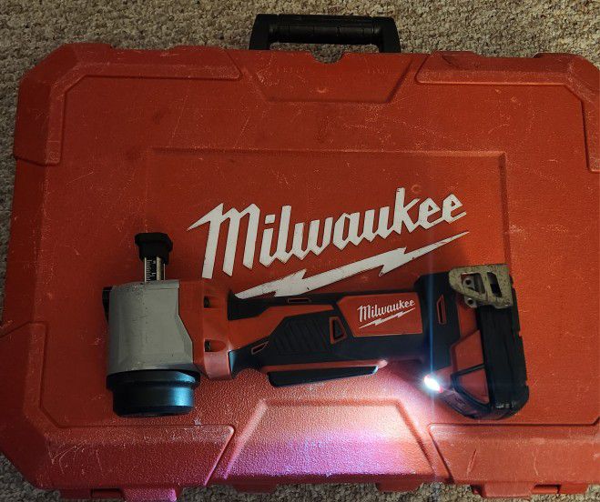 Milwaukee Cable Stripper