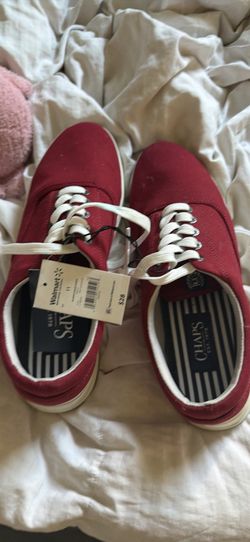 New With Tags! Chaps Men's Chace Canvas Sneakers - Size 11 (Merlot/Burgundy)