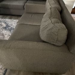 Free Couches/Sofa - Gray