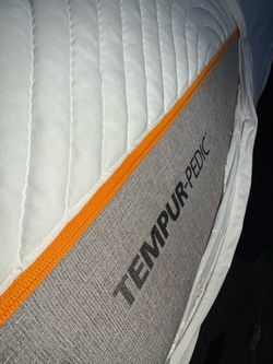 Tempur-Pedic Mattress