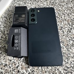 UNLOCKED SAMSUNG GALAXY S22/ SEE DESCRIPTION