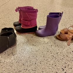 Girls sandals, Boots, Snow Boots, Rain Boots - Excellent Condition!