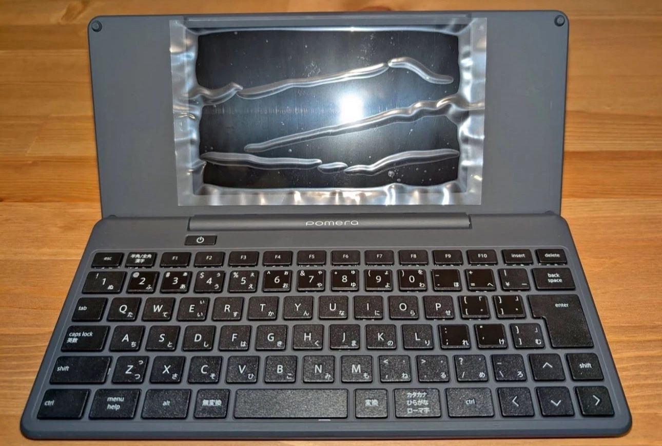 KING JIM POMERA DM250 DIGITAL TYPEWRITER Ships from USA, missing wall charger.