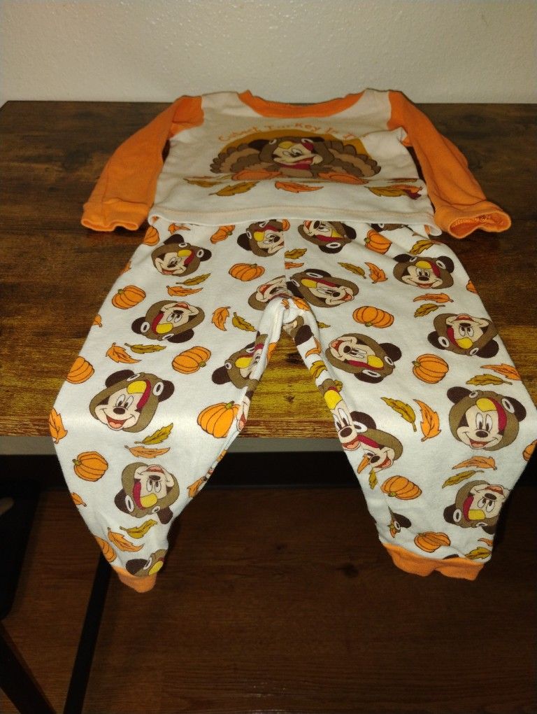 Disney Mickey Mouse 2 Piece Long Sleeve Pajamas Size 2T