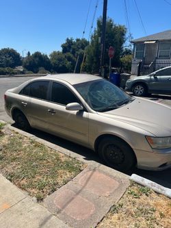 Hyundai Sonata Sedan Gold GLS