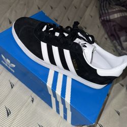 Adidas gazelles