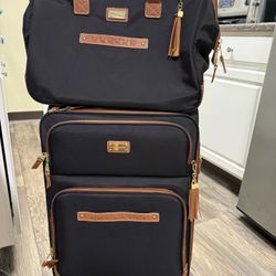 Medium Checked Bag & Personal Item