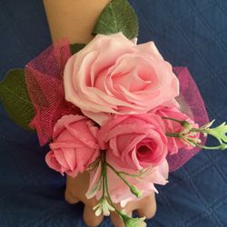 Corsage