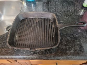 Vintage Square Cast Iron Grill Pan – 9.5-inch Pre-Seasoned Heavy Duty