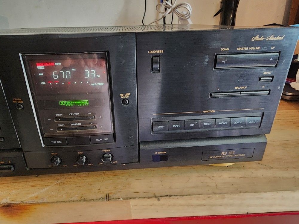 Fisher Studio RS 727 100 Watt Receiver Stereo Amplifier