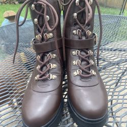 Canaly GUESS boots - Size 9