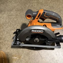 Rigid R8655 6-1/2 Saw