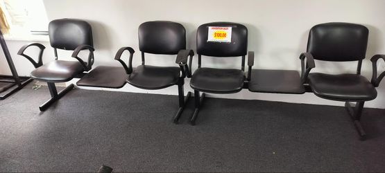 Set of two seater commercial office waiting chairs and magazine table in between