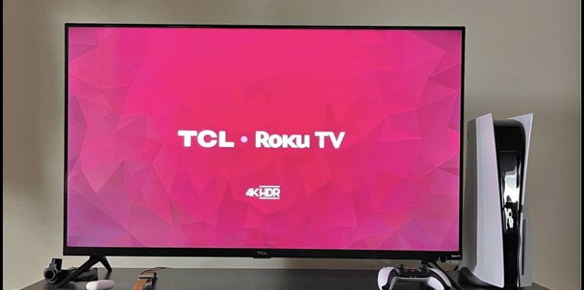 TCL ROKU TV 43’