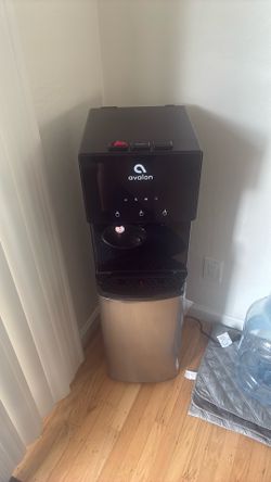 Avalon water dispenser