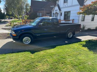 2000 Chevy S10 Pickup