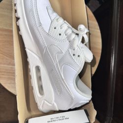 Nike Air Max 90, White, 9M