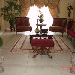 Tradicional Style Living Room Set