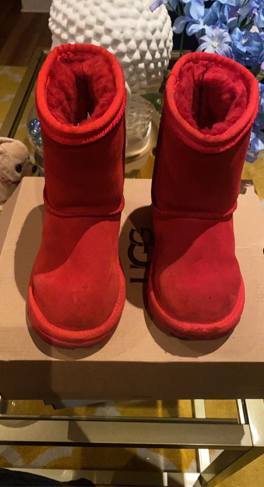Res Twizzler Ugg's Size 12c
