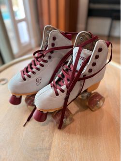 Roller Skates ( Size 7 )