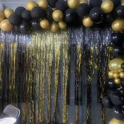 Balloons/ Balloon Arch/ Party Decorations