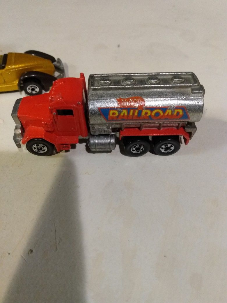 Vintage Hot Wheels Black Walls