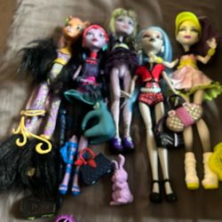 Monster High Doll Lot