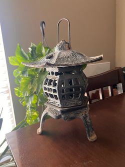 Beautiful cast iron lanterns- vintage 1940s