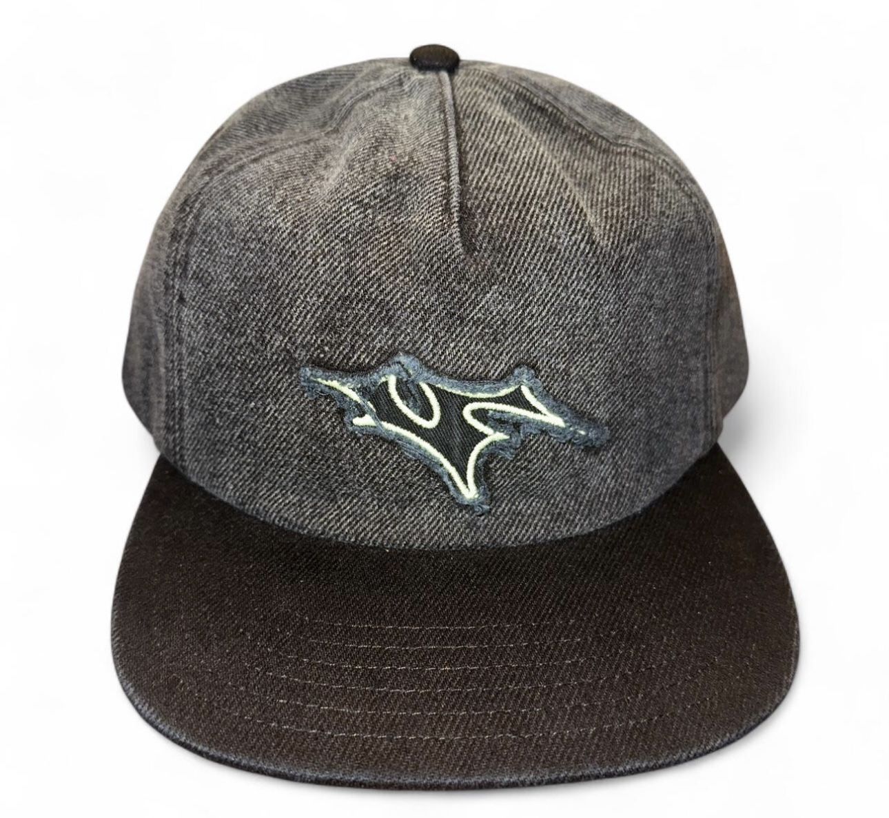 Vans Off The Wall Skate V Thorn Unstructured SnapBackSize:One Size