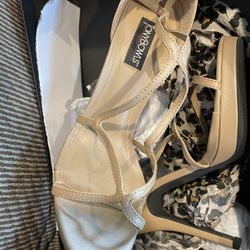 New - Tony Bowls Heels with Box