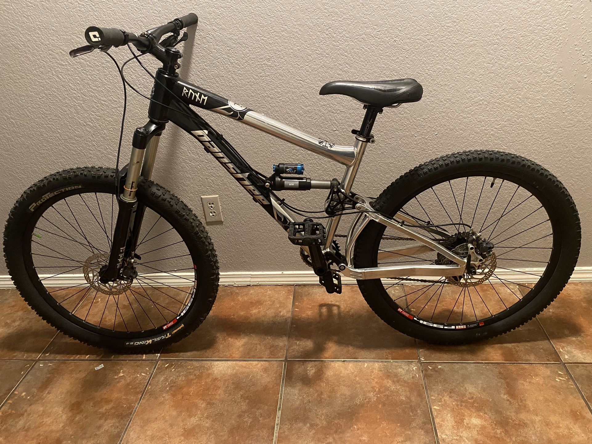 Banshee Mountain Bike