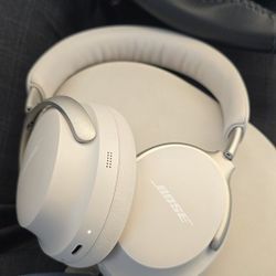 Quiet Comfort Bose Ultra Headphones White