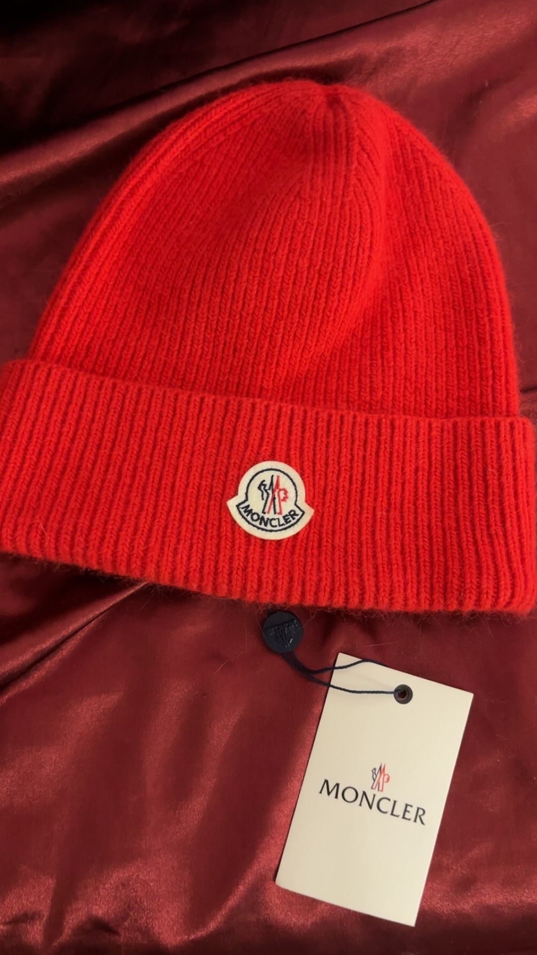 Moncler Beanie Red