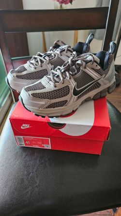 Nike Vomero 5