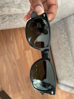 Ray-Ban Wayfarer Sunglasses