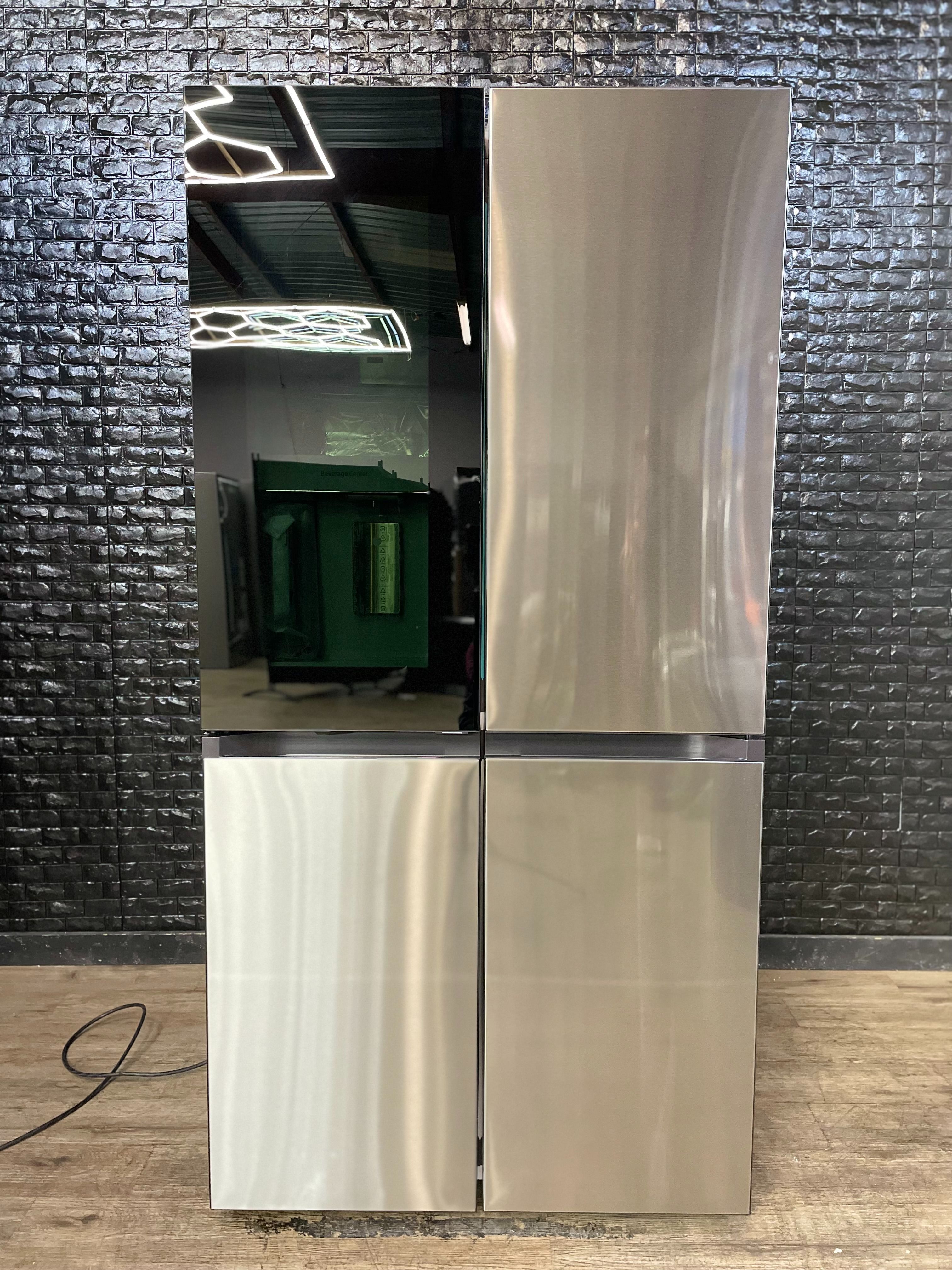 SAMSUNG BESPOKE FLEX REFRIGERATOR w/WARRANTY! R2840A