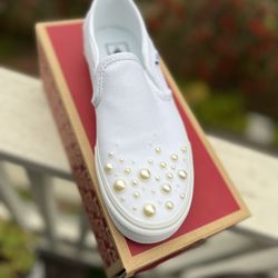 Vans White Shoes Size 7.5 