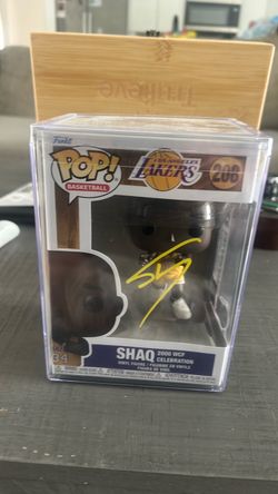 Funko Pop Shaq 2000 WCF Celebration #208 Signed