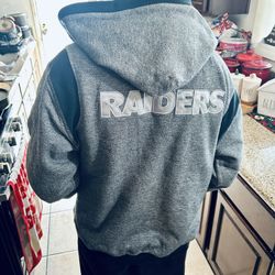 RAIDERS Hoodie ‘NFL Pro Line’ wooly Sweatshirt Zippered / pockets -Size: Large