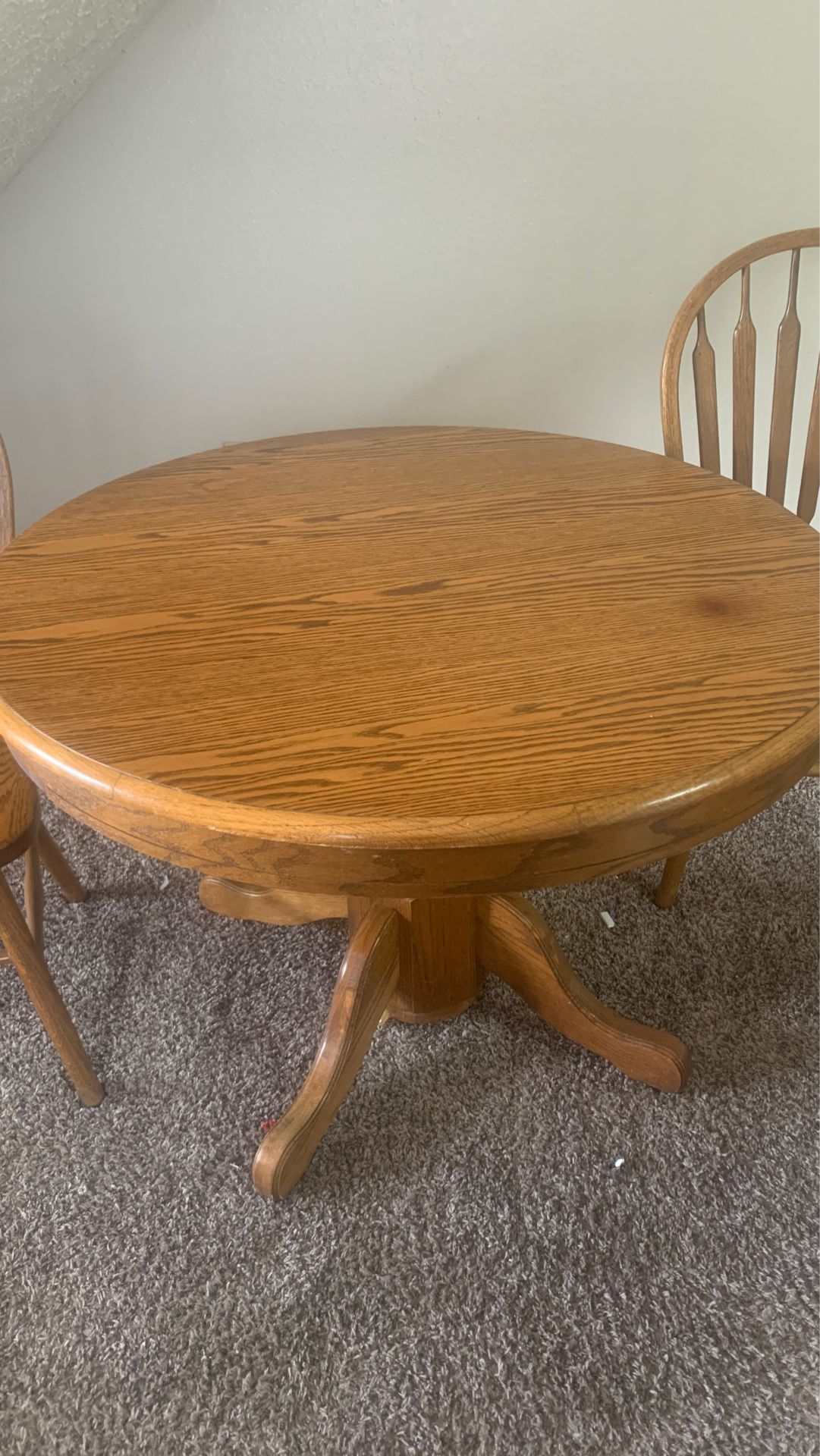 Authentic Wood table! $20! Very sturdy kitchen table. Must be able to pick up.