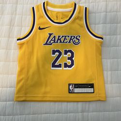 Lakers Classic Jersey for Sale in Houston, TX - OfferUp