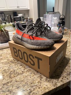 Yeezy 350 V2 Beluga