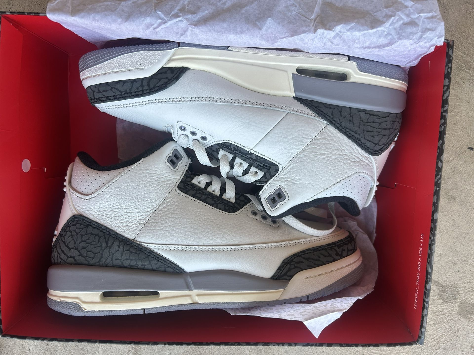 Jordan Retro 3s 6.5 Youth 