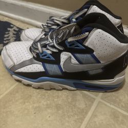 Jordans Reebok Clarks Bo Jackson’s