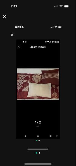 Burgundy and gold colored Queen size comforter with 2 pillow cases and 2 accent pillows