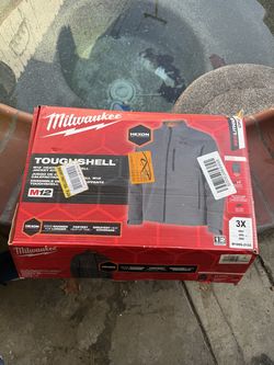 Milwaukee m12 heated tough shell jacket kit