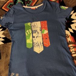 Blue Puma t-shirt with Italia design.