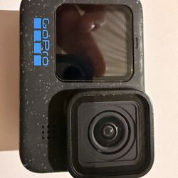 GoPro HERO 12 Black + Dual Battery Charger